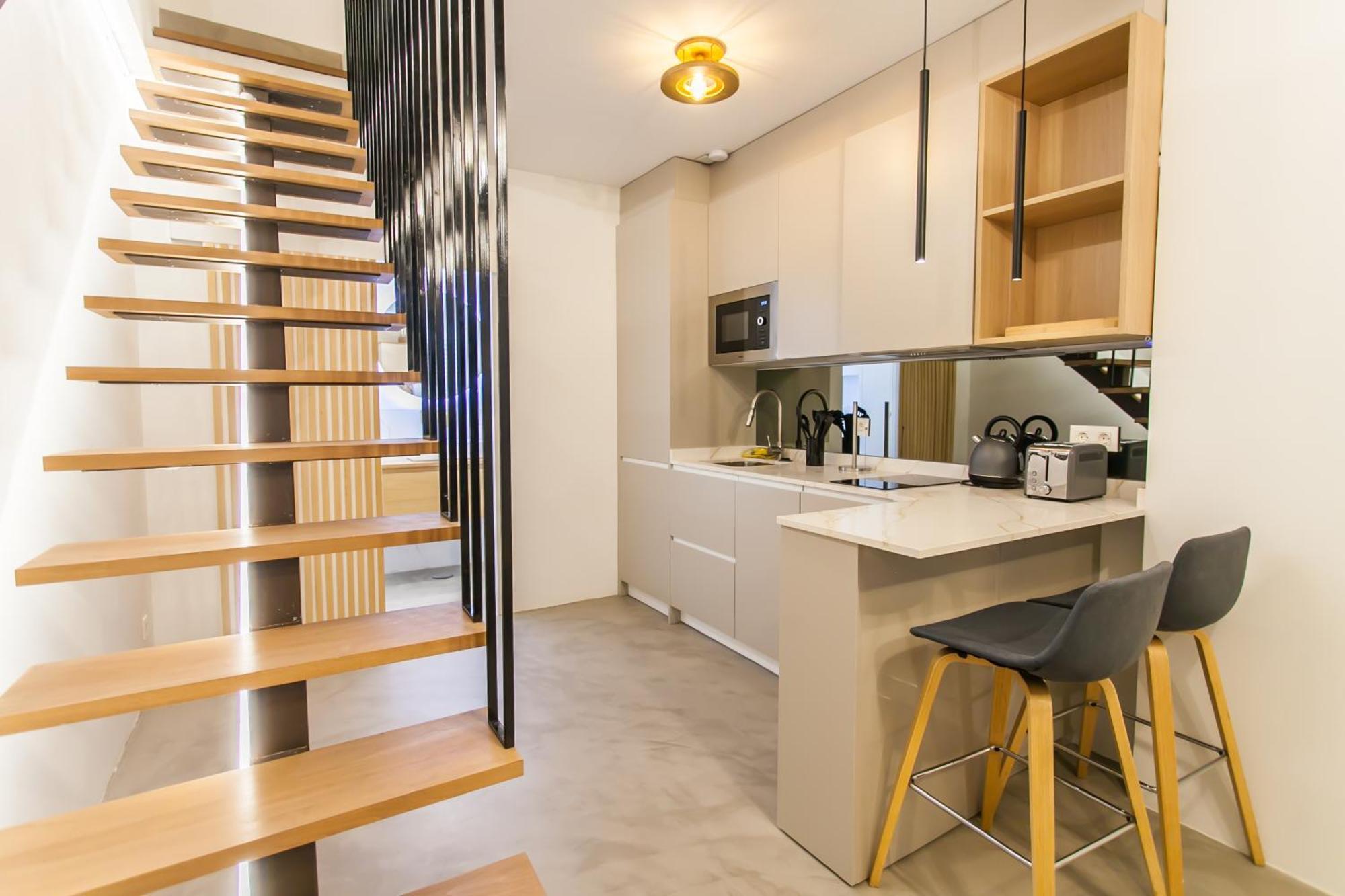 Апартаменты Guernica Luxury Duplex - Location, Light, And Art Мадрид Экстерьер фото